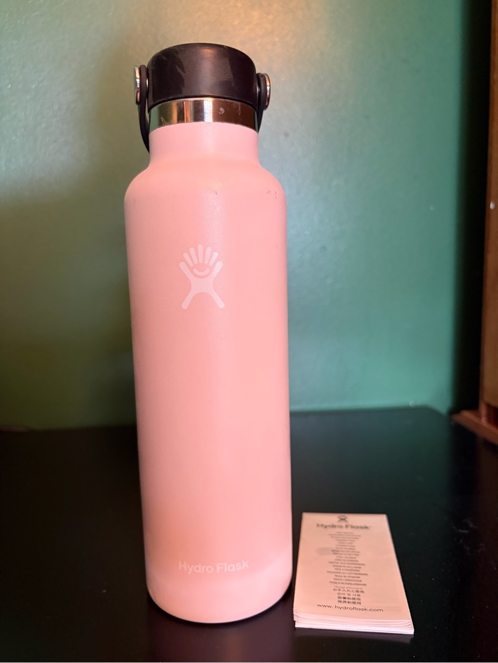 Light Pink Hydro Flask Standard Water Bottle 21 oz.